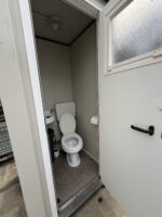 Mobiele Toilet Unit 1200 x 1160 x 2210 mm ex huur - Afbeelding 2